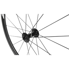 Zipp 302 Carbon front wheel