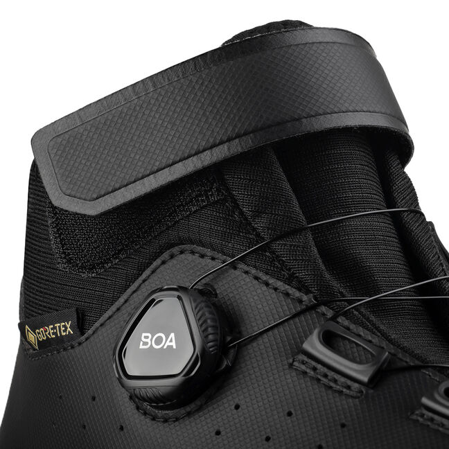 Chaussures Vélo Route Fizik Tempo Artica R5 GTX – Hiver – Taille 43 – JAMAIS PORTÉES (erreur Taille)