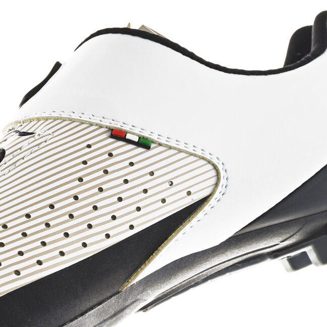 Gaerne Carbon G.Dare shoes LordGun online bike store