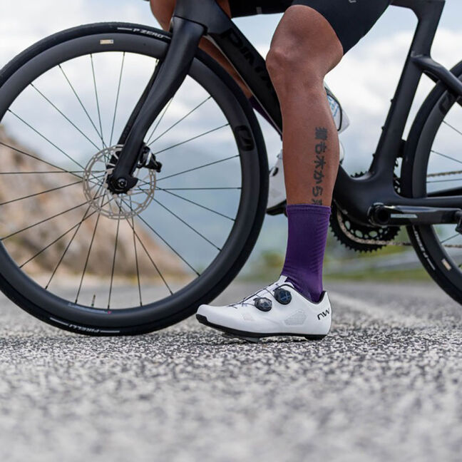Scarpe da Ciclismo Strada - REVOLUTION 3 OUTLET | Northwave®