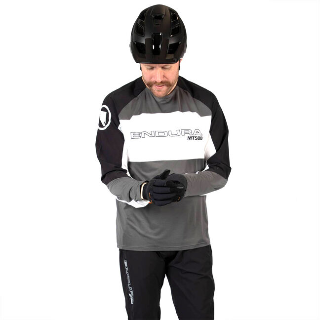 Endura 2025 winter jersey